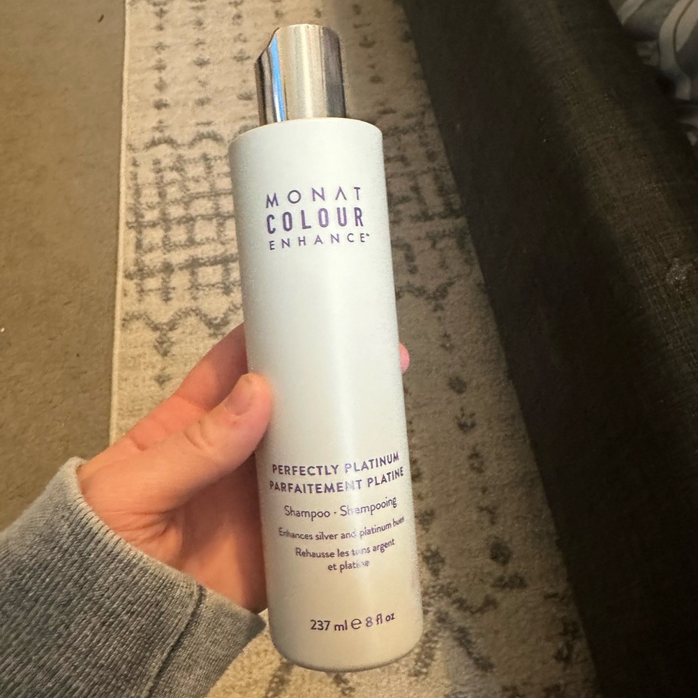Brand new monat platinum shampoo